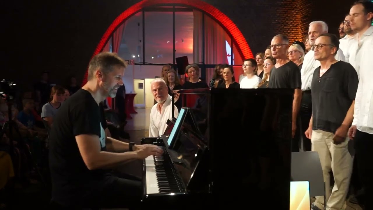Querbeat Chor singt 
