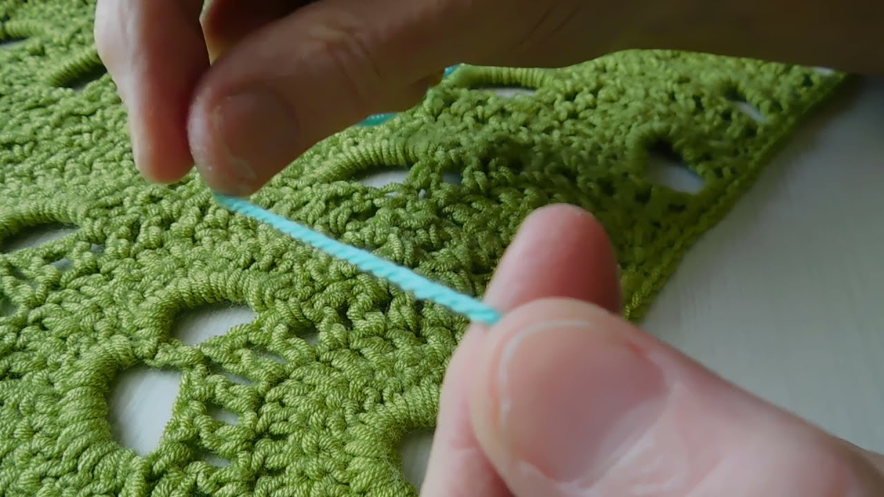 BEGINNERS GUIDE ON HOW TO CROCHET A VIRUS SHAWL PART 1