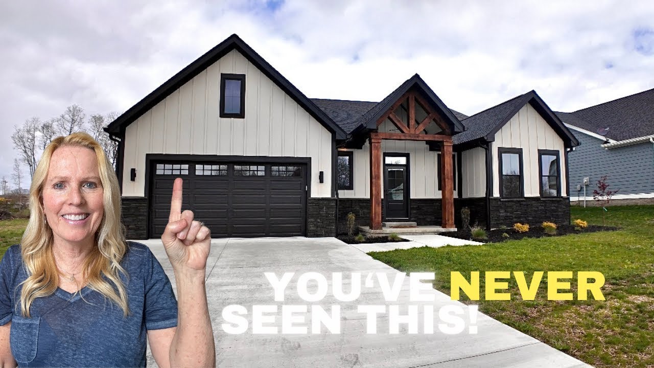 Bloomington Indiana Has the Most Amazing Community with a LAKE! [Barberry Lake Estates]