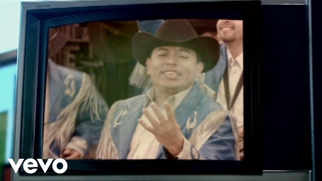 Banda Machos - Cuatro Meses (Que Se Te Quite Ese Orgullo) (Video)