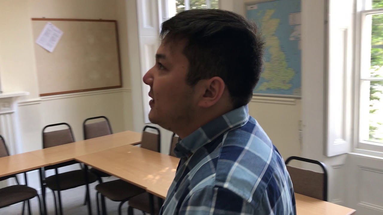Языковой центр в городе Колчестер, Великобритания. Colchester Language Center