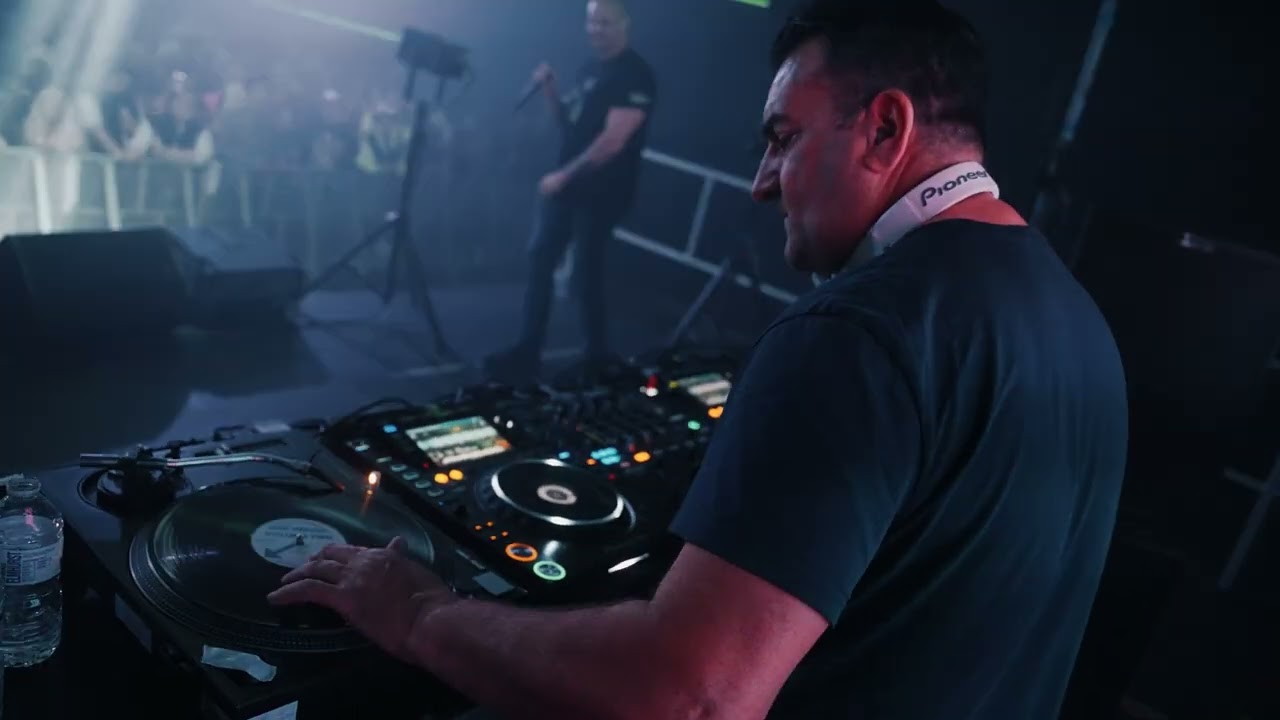 DJ SY The Scratch Master @ Bowlers, Manchester