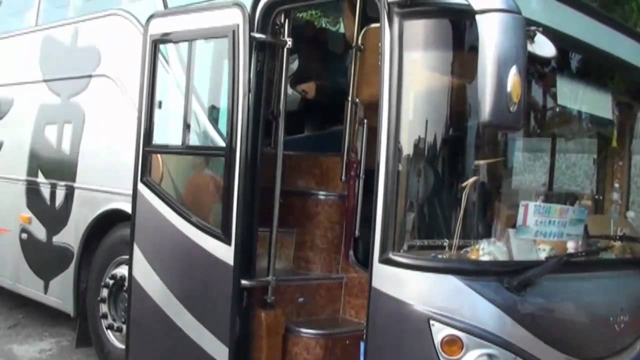 西螺國中遊覽車逃生演練