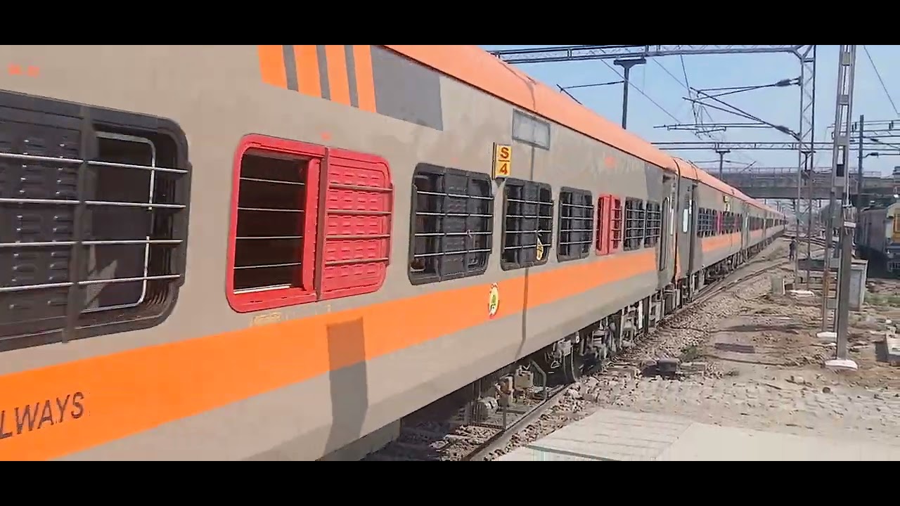 Train no.15671 kamakhya-rohtak Amrit Bharat Express 
