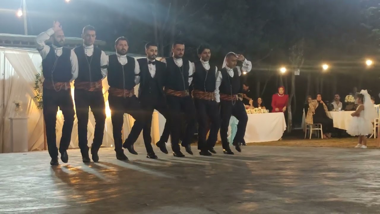 Erzurum Bar Ekibi( Zurna : Şevket ALMAZ)