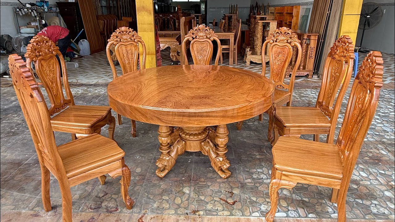 Bàn tròn mặt nguyên khối chân sư tử giao cần Đước.AC.Lh 0938 49 59 39 mua Sp.