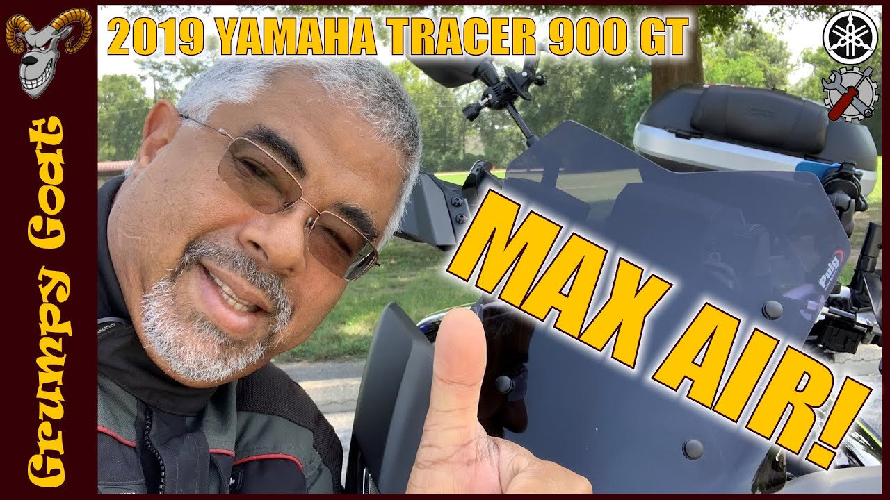 Puig 9724F Racing Windscreen Maximum Airflow - Installed and Road Tested | 2019 Yamaha Tracer 900 GT