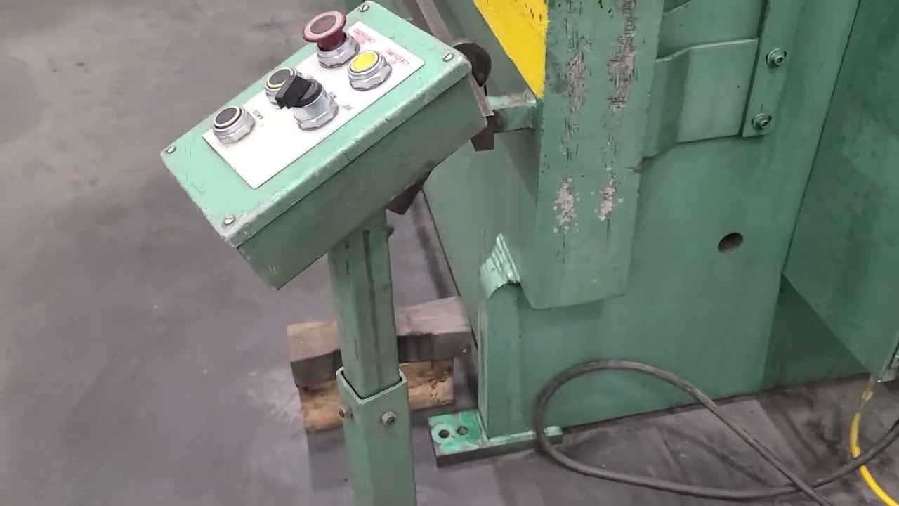 300 TON X 12' BETENBENDER HYDRAULIC PRESS BRAKE