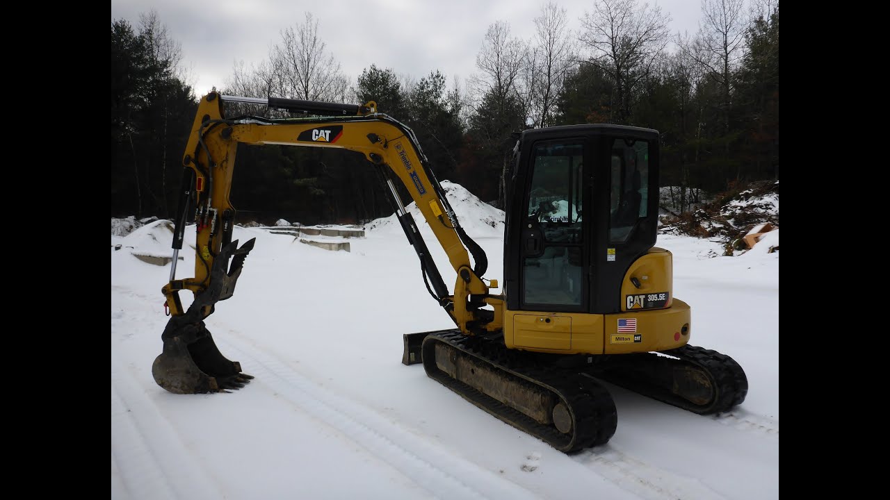 Информационный обзор Caterpillar 305.5e2