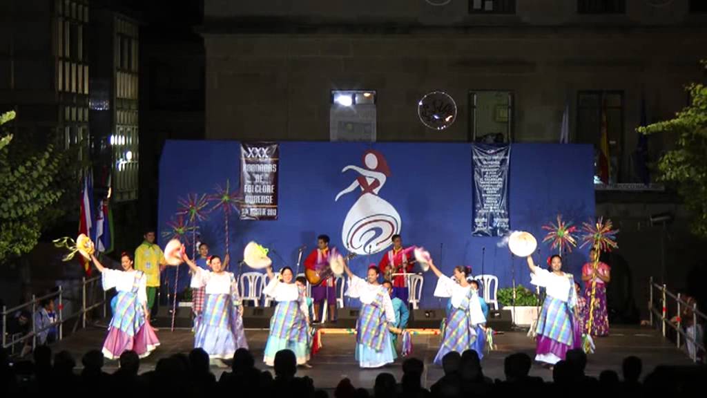 Philippine folk dance: Karatong