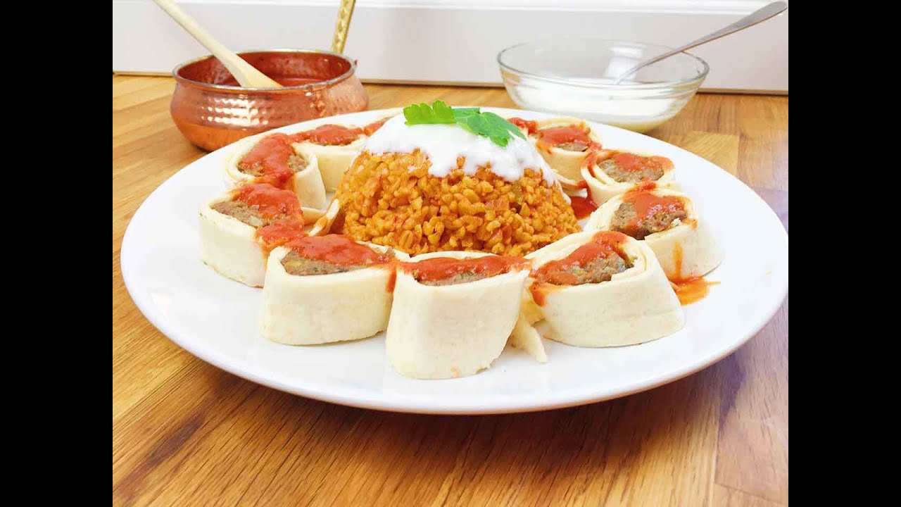 Türkisches Gericht - Beyti Kebap / Kebab