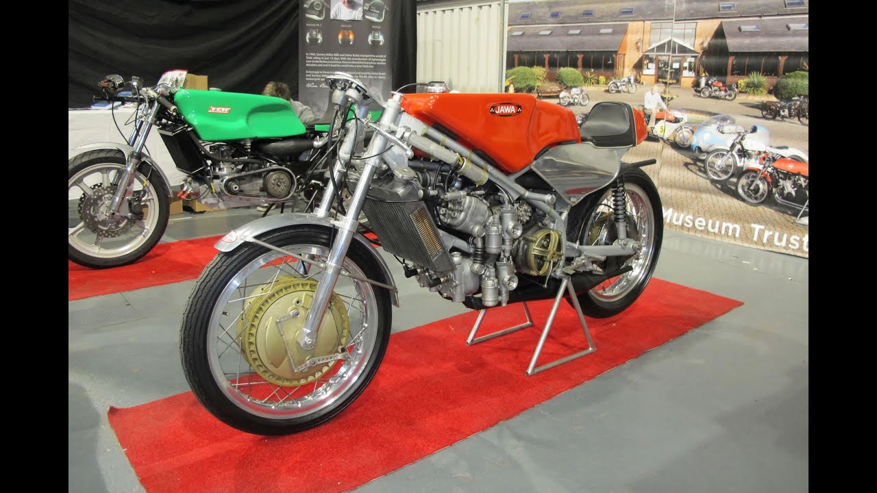 Sammy Miller Runs the Incredible Type 673 Jawa