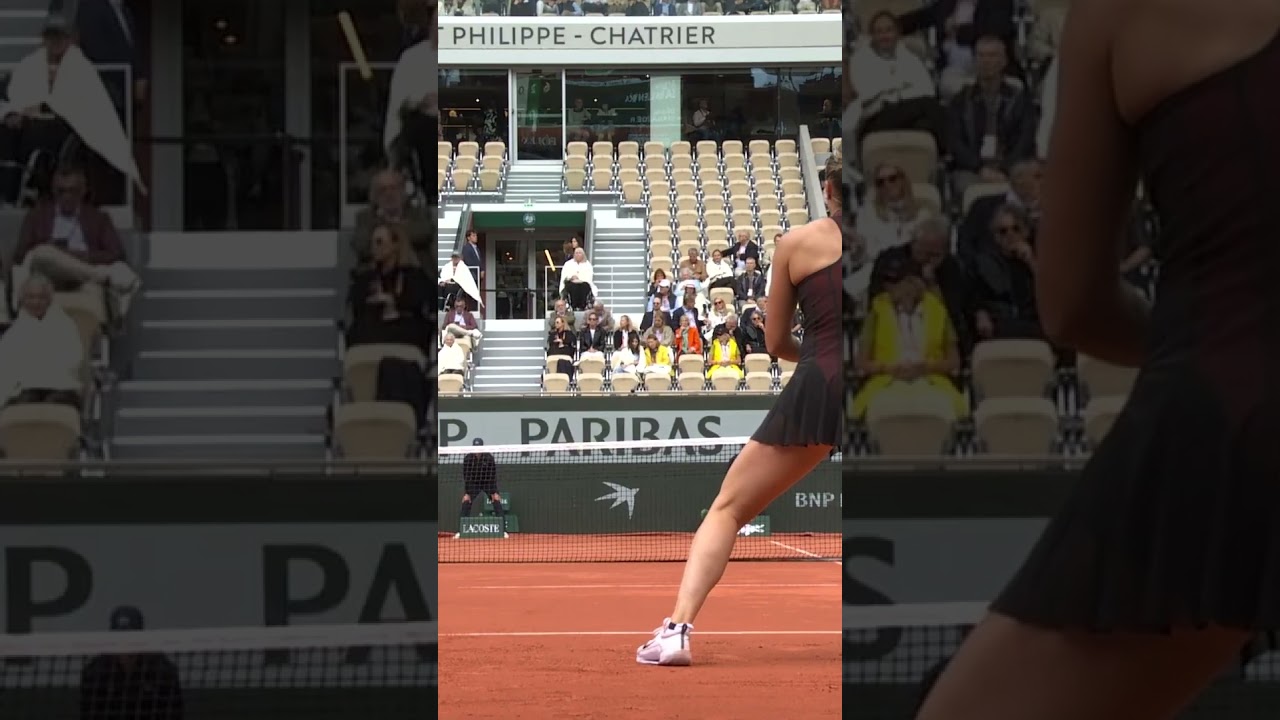 Power down the line and hustle to the net for Aryna Sabalenka 💪#RolandGarros