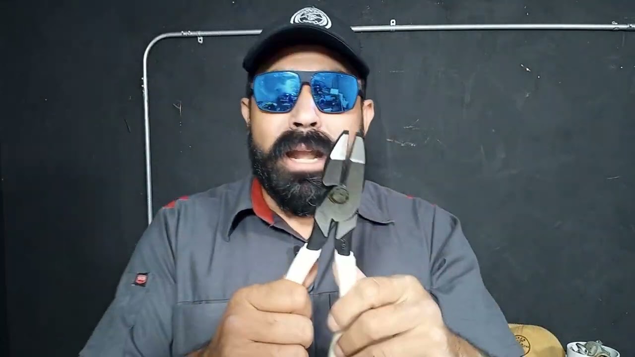 Por que Unas Pinzas Cortan Más Fácil ? KleinTools D20009NEGLW Corte Lateral Mango Fluorescentes