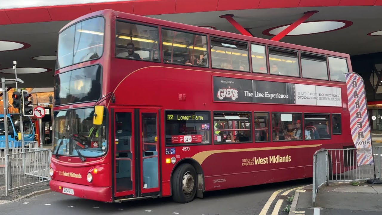 NXWM (Walsall) 4570 (BU04 BJJ) Route 31