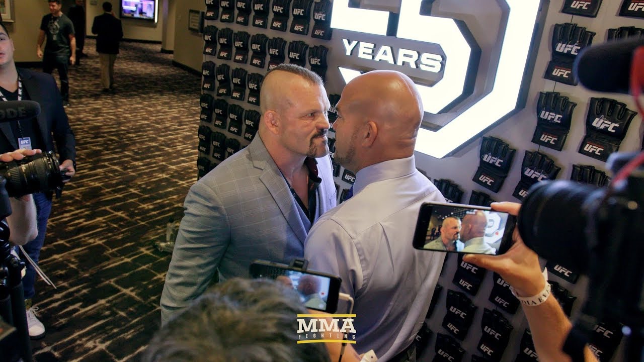 Chuck Liddell, Tito Ortiz Face Off on UFC Hall of Fame Red Carpet - MMA Fighting