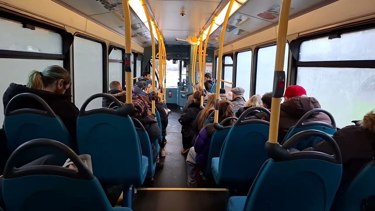 *Thrash* Arriva Southern Counties Alexander Dennis Enviro 300/E30D KX09GYV 3568 | Service 322