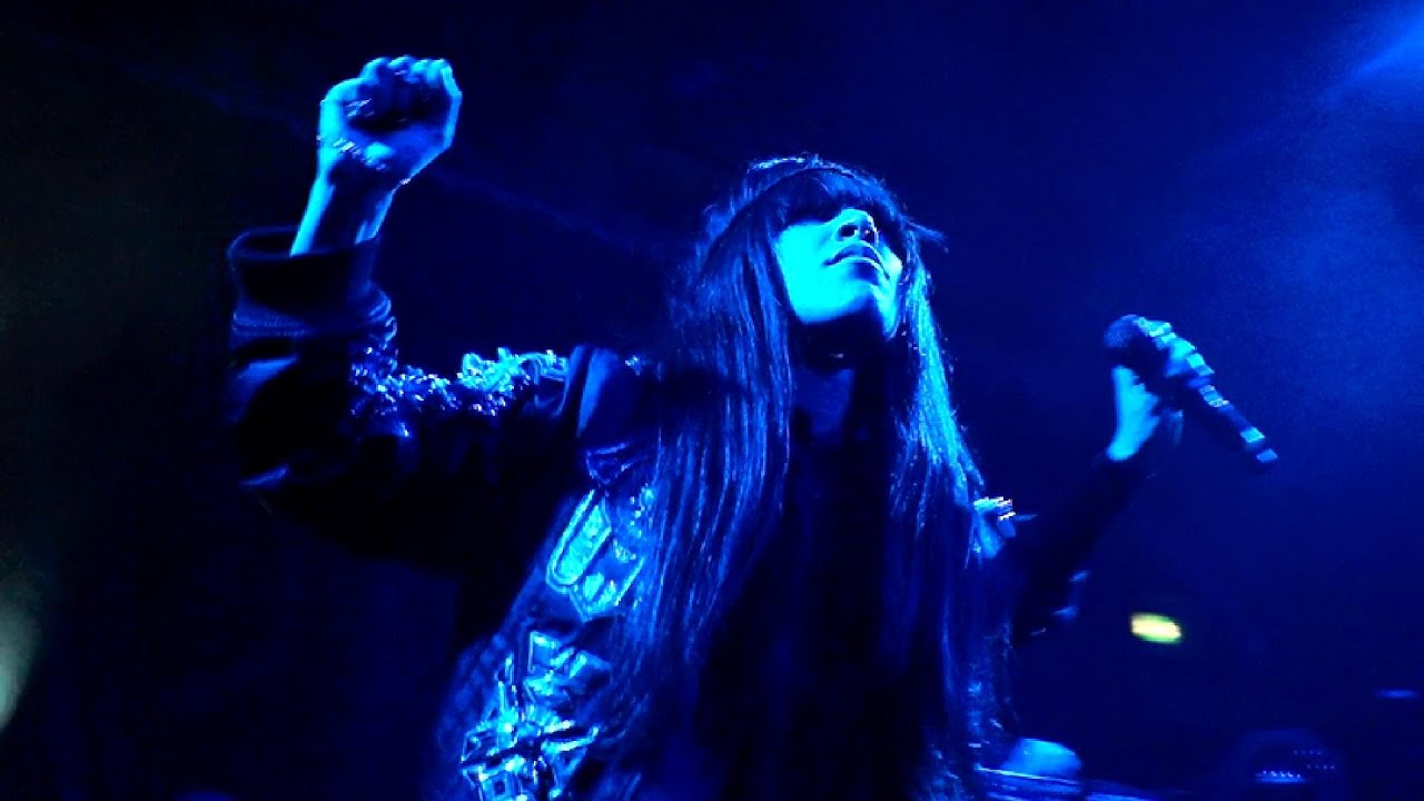 Loreen in München 16.04.2014 (1.Video)
