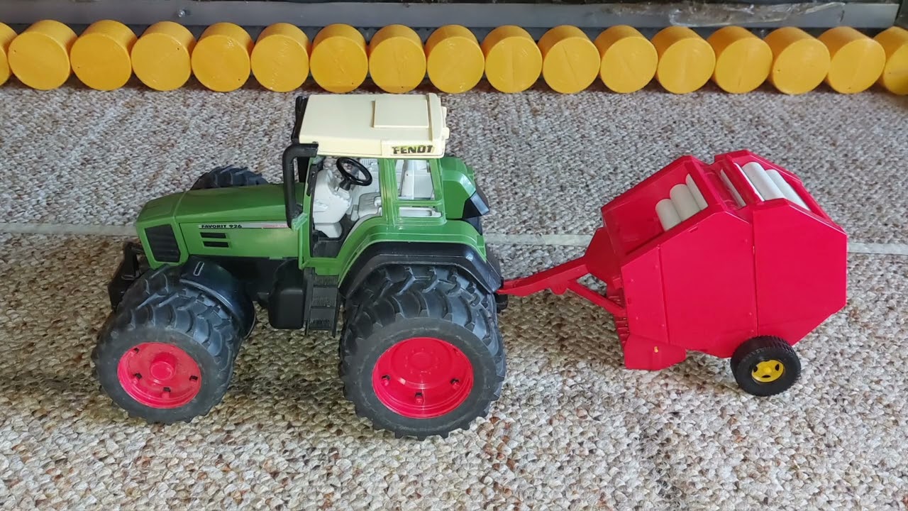 BRUDER Fotos Fendt Favorit 926 Vario