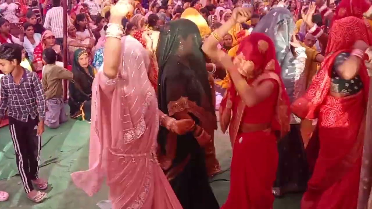 नई भाभी का डांस भागवत मधु पूरी औछा कंपटीशन टॉप डांस