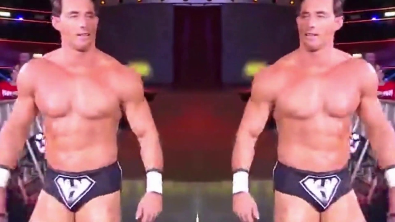 Future of Wrestling: Hunk Tino Sabbatelli