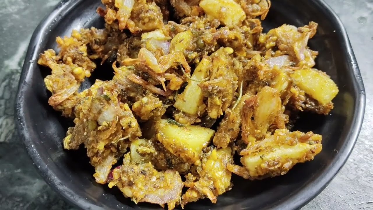10 मिनट में गरमा गरम क्रिस्पी नाश्ता बनाइये जो  भी खाए तारीफ करता जाए। Street style New Recipe 