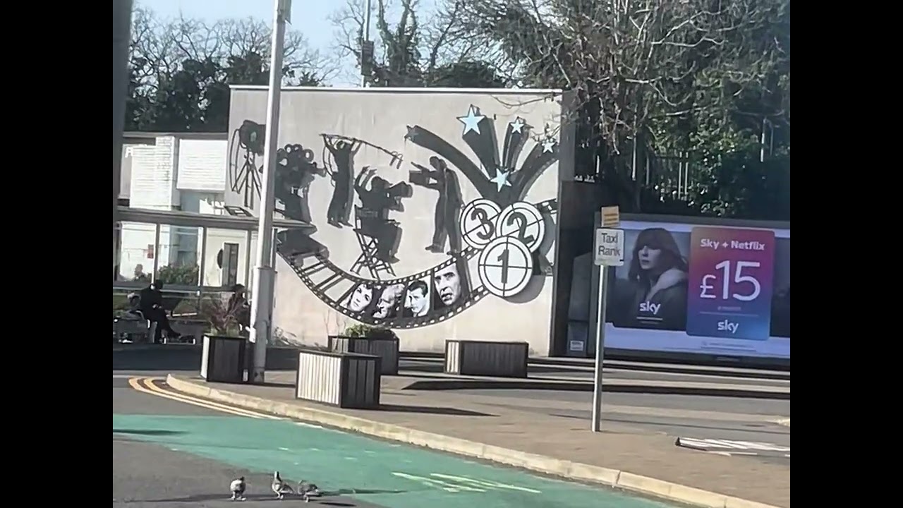 Wow How Calm Is Borehamwood Train Station 🇬🇧(UK)