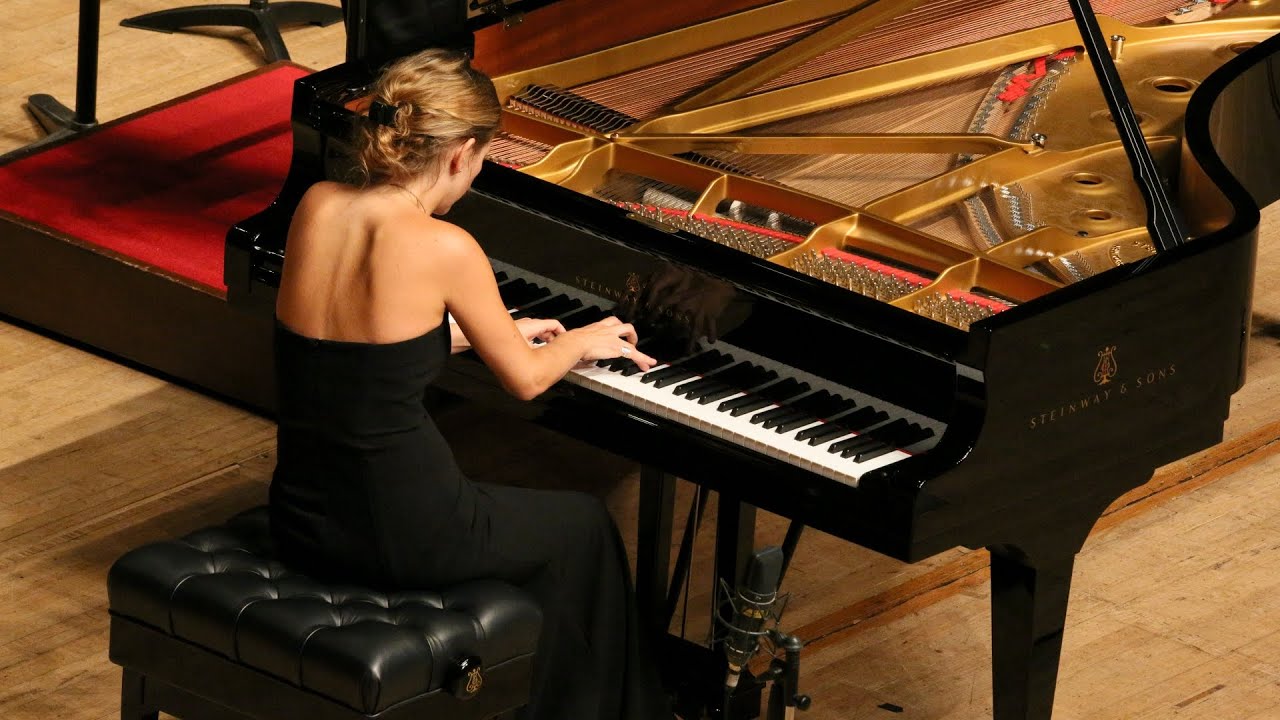 S. Rachmaninov, Piano concerto no. 2 op.18 - Sofia Vasheruk - Complete Live Concert