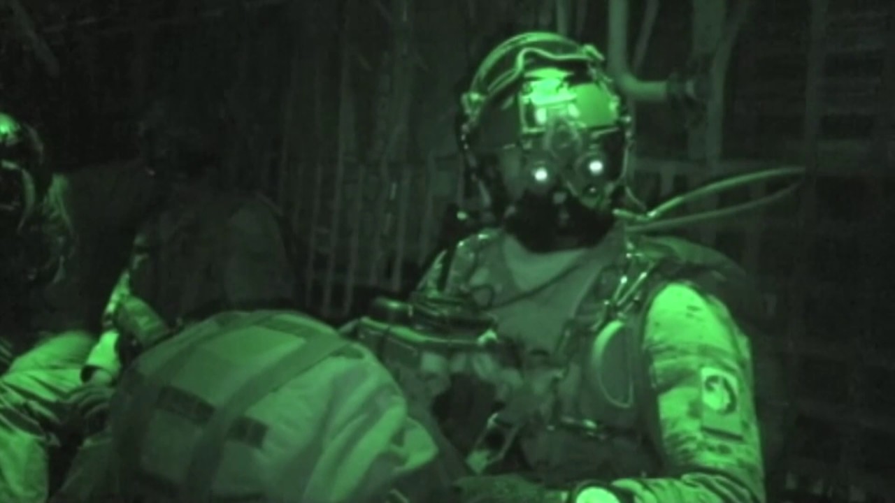 8 kilometer boven Mali: commando maakt eerste operationele sprong met zuurstof