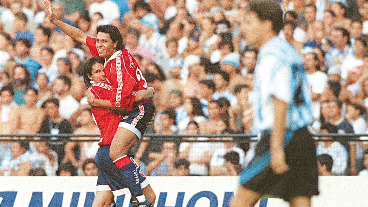 Racing 0 - Independiente 2 (Clausura 1999)