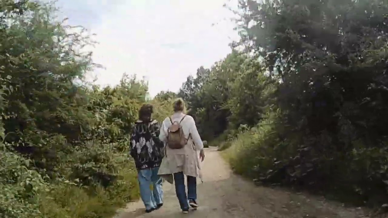 Ayot Greenway - The Former Luton/Dunstable-Hatfield Branch Line. June 2024. Kickbike Sport G4