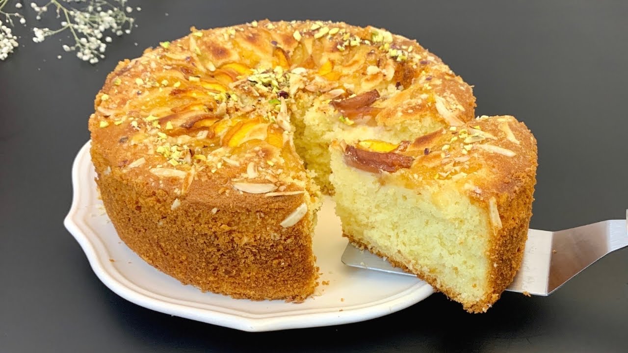 The Famous and Delicious Apricot Cake / If you have apricot, let’s together make it !