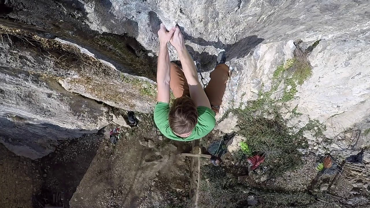Sportklettern in Osp (Slowenien) - Karies 8b mit Martin Wagner