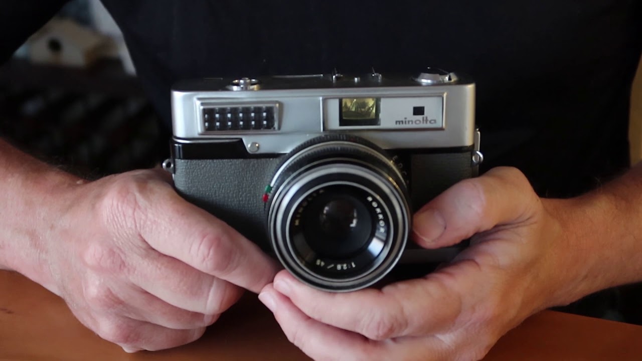 Minolta Uniomat II Rangefinder Camera