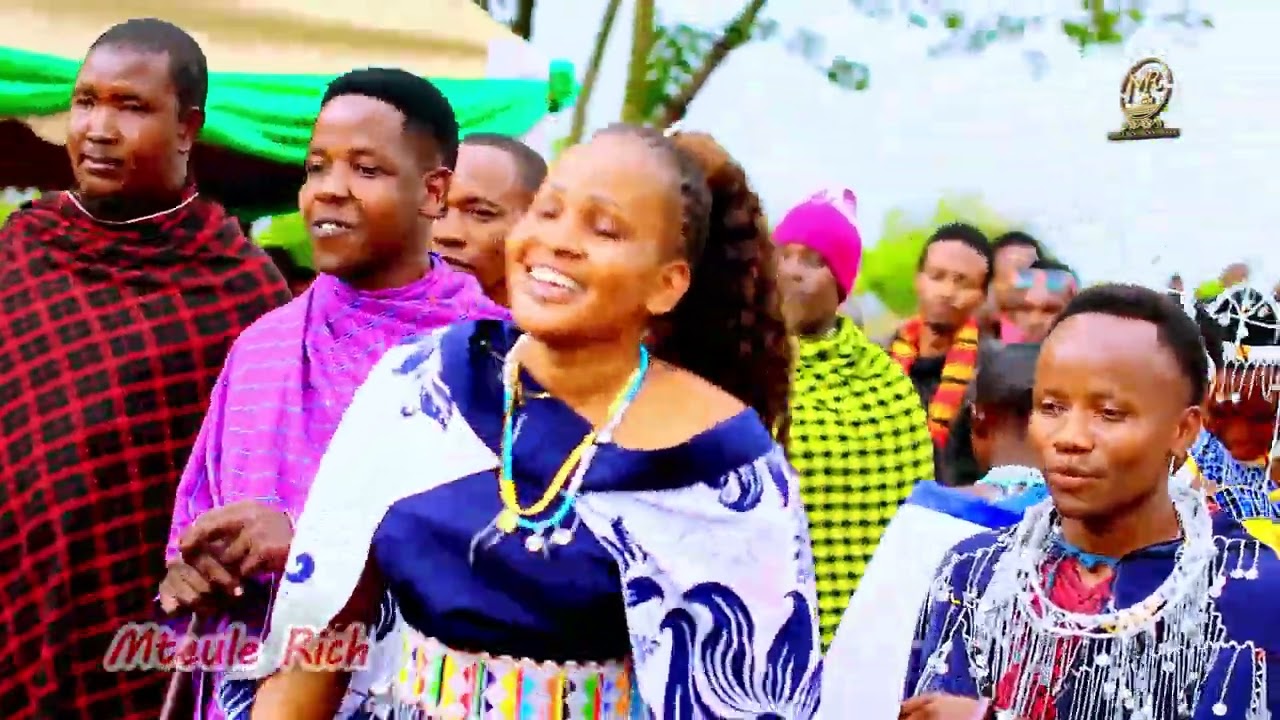 balaa la neema emmanuel kwenye uzinduzi wa calvary band aliuwasha moto shuhudia