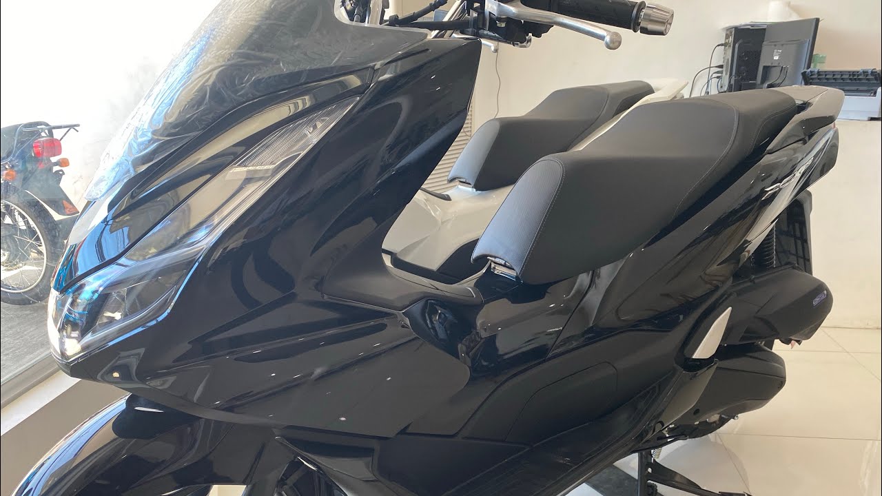 HONDA PCX160 CBS | BLACK | SRP 131,900
