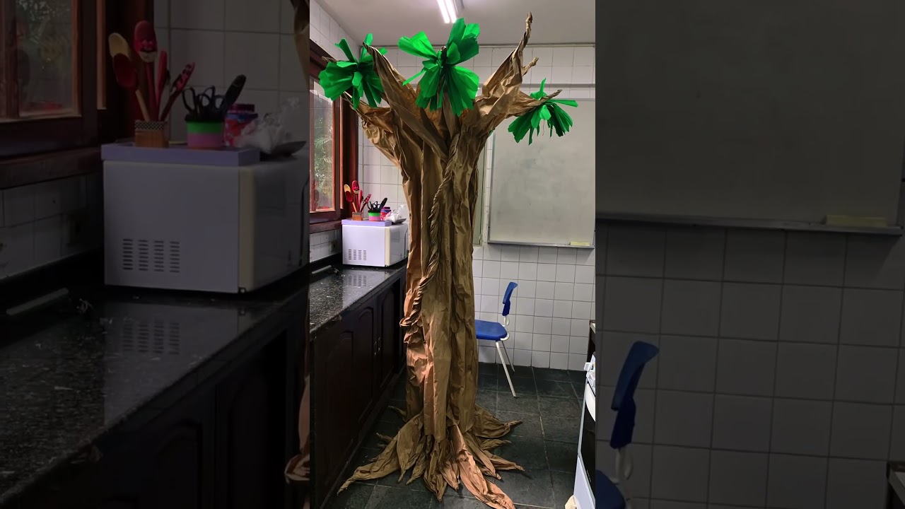 &Aacute;rvore de papel&atilde;o para a feira de ci&ecirc;ncias da escola!