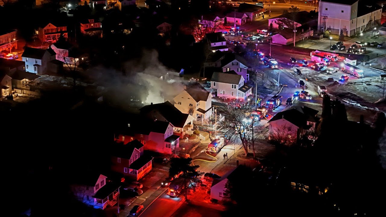 Intense House Fire on Dell Ave in Netcong, NJ | High Winds & Severe Weather Conditions