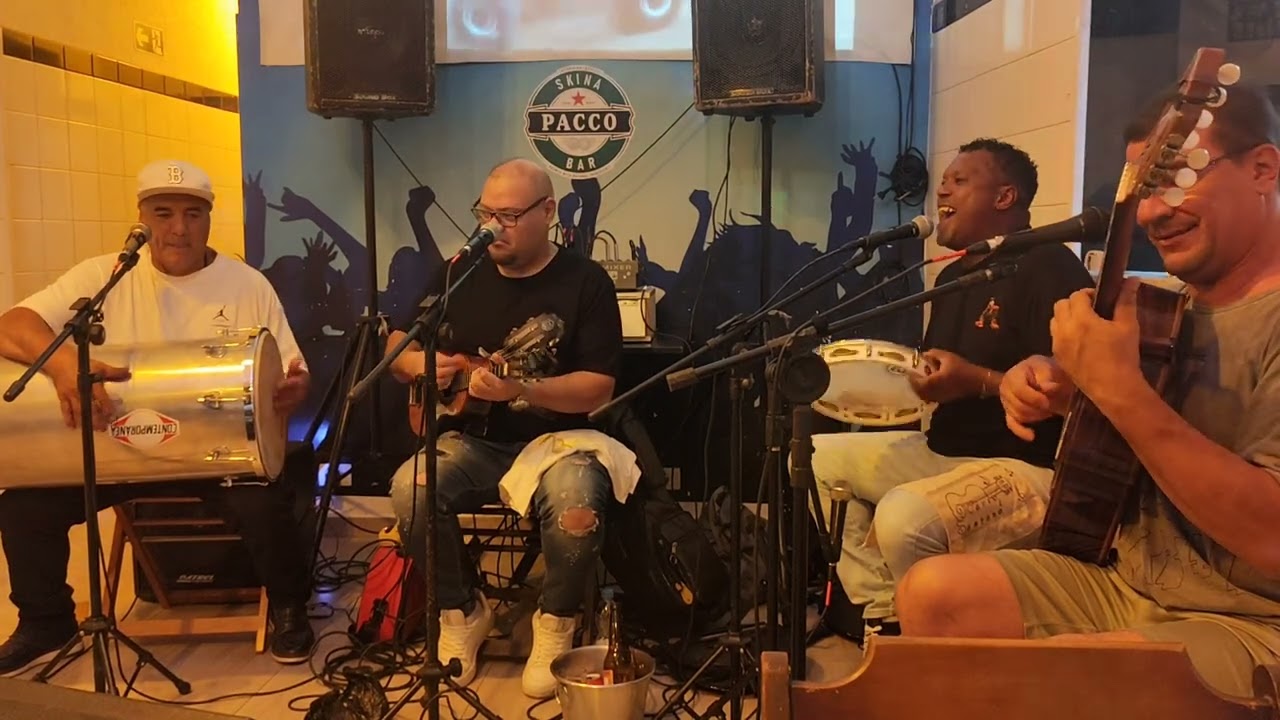 Bruno Tamaru Gravações pagode do Gilmar e amigos.