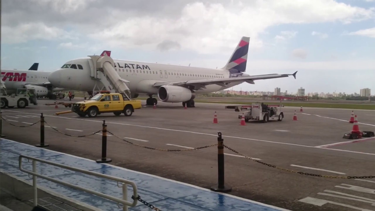 AEROPORTO EURICO DE AGUIAR SALLES EM VIT&Oacute;RIA