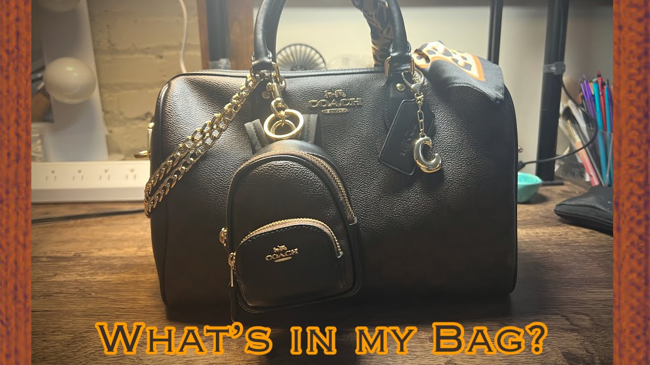 What's In My Purse: Coach Large Rowan!