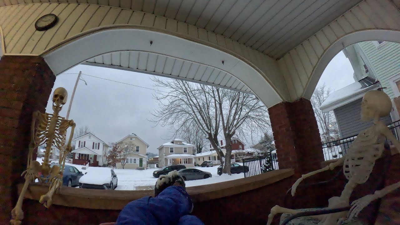 Walking Around Huntington, February 2026
