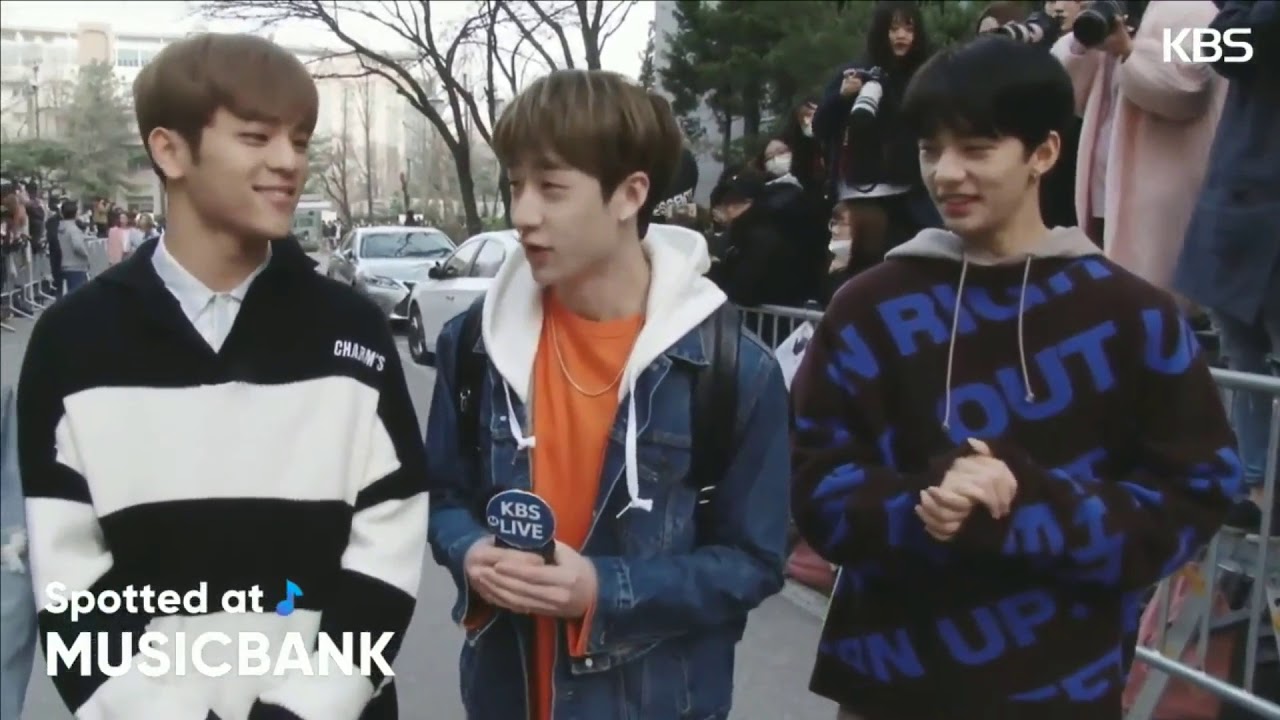 180330 Stray Kids Spotted at Musicbank