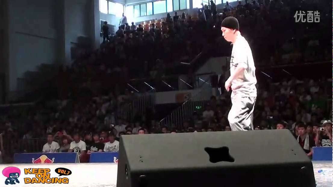 Popping Top 16 | Viho 杨文昊 VS Hoan | China KOD7