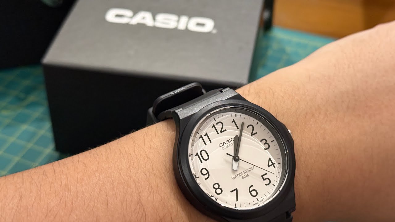 CASIO (MW-240-7BVDF) - Unboxing & Hands On