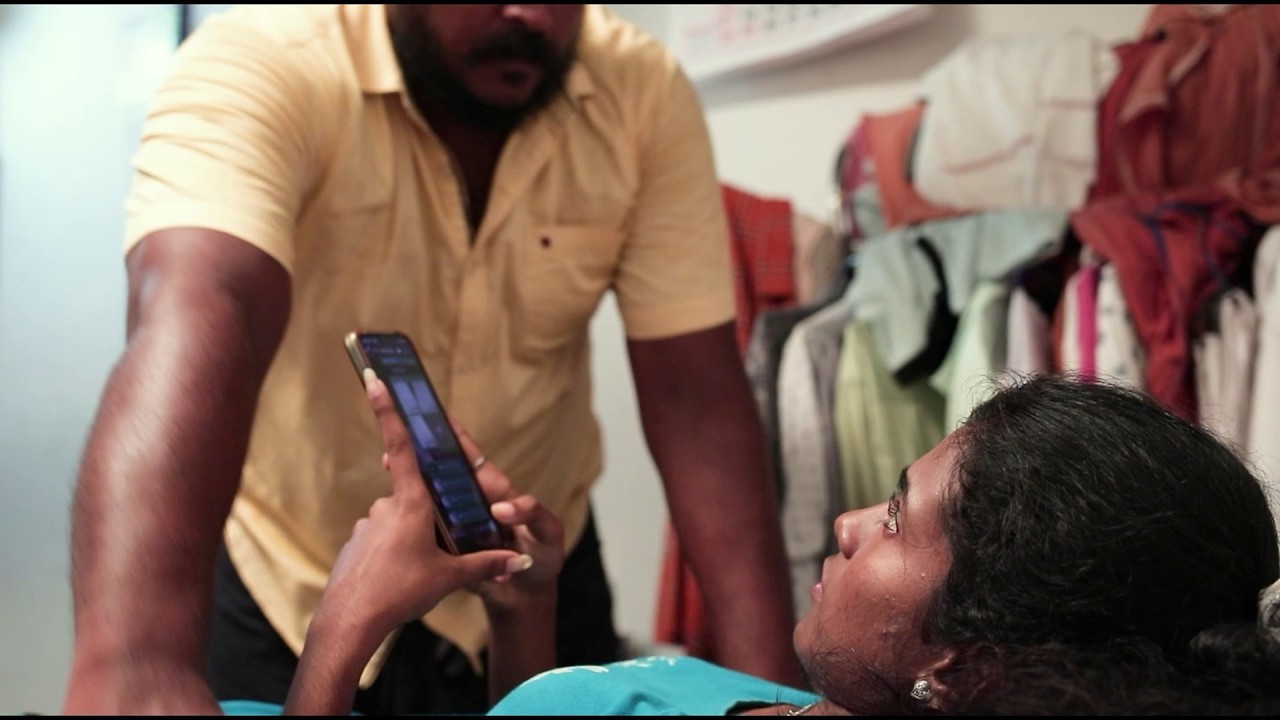 മിണ്ടാതെ സഹകരിച്ചാൽ നിനക്ക് സ്വർഗം കാണാം kamaprantha Malayalam Movie Scenes | Lime Creations