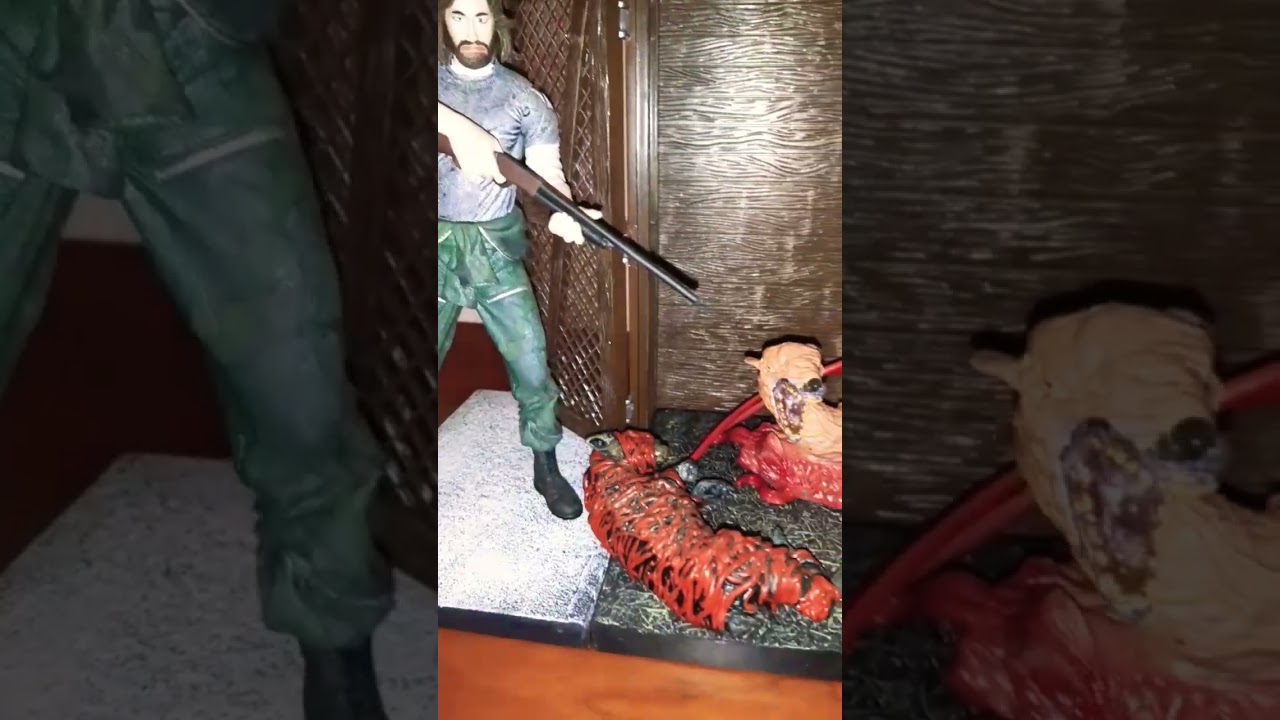 MacReady in kennel, The Thing - Sota Toys