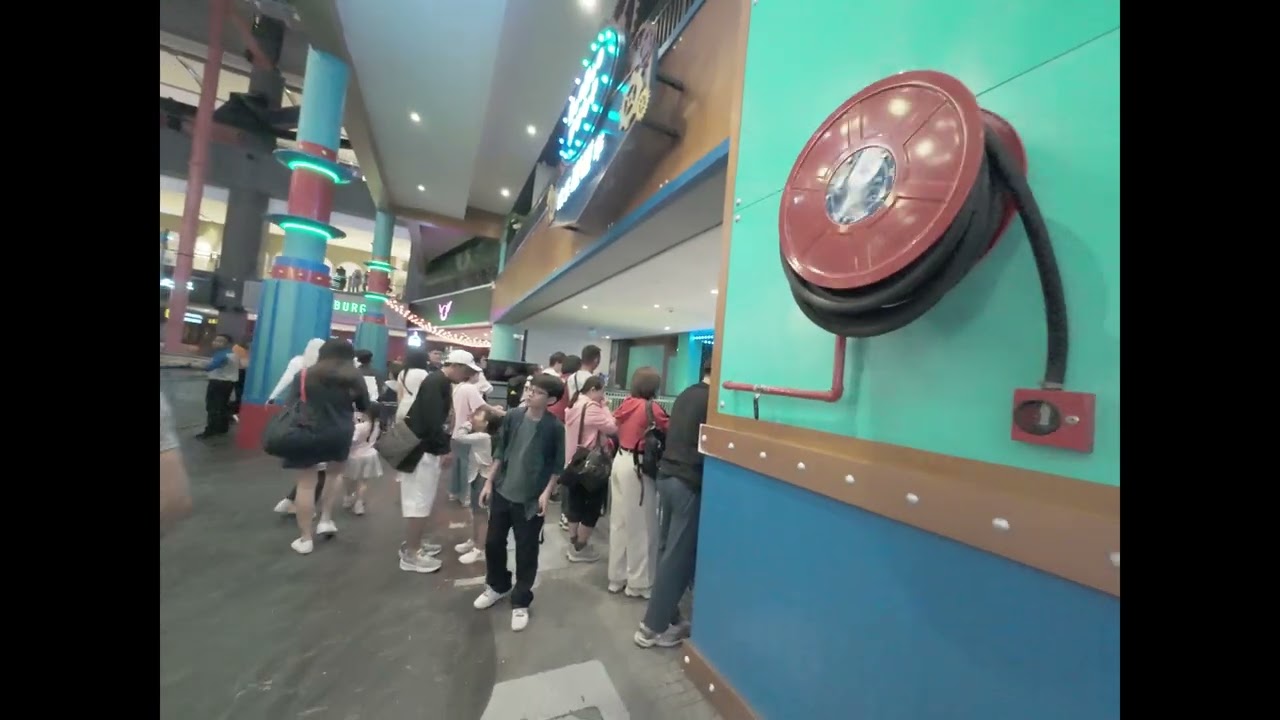 Skytropolis Indoor Theme Park 🎢