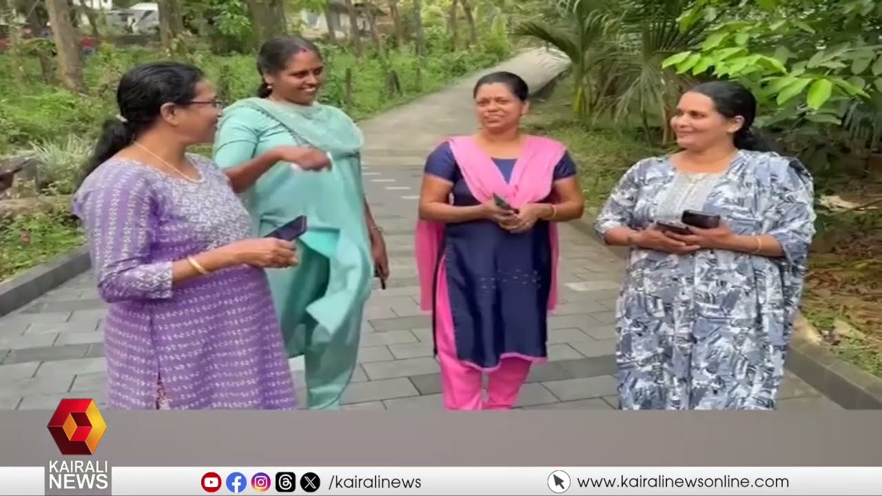 ഈ പെണ്‍പട സീനാണ് ! തൊഴിലുറപ്പ് ജോലിക്ക് പോയി, മിച്ചം പിടിച്ച കാശിൽ നിന്നും വിമാനയാത്ര...