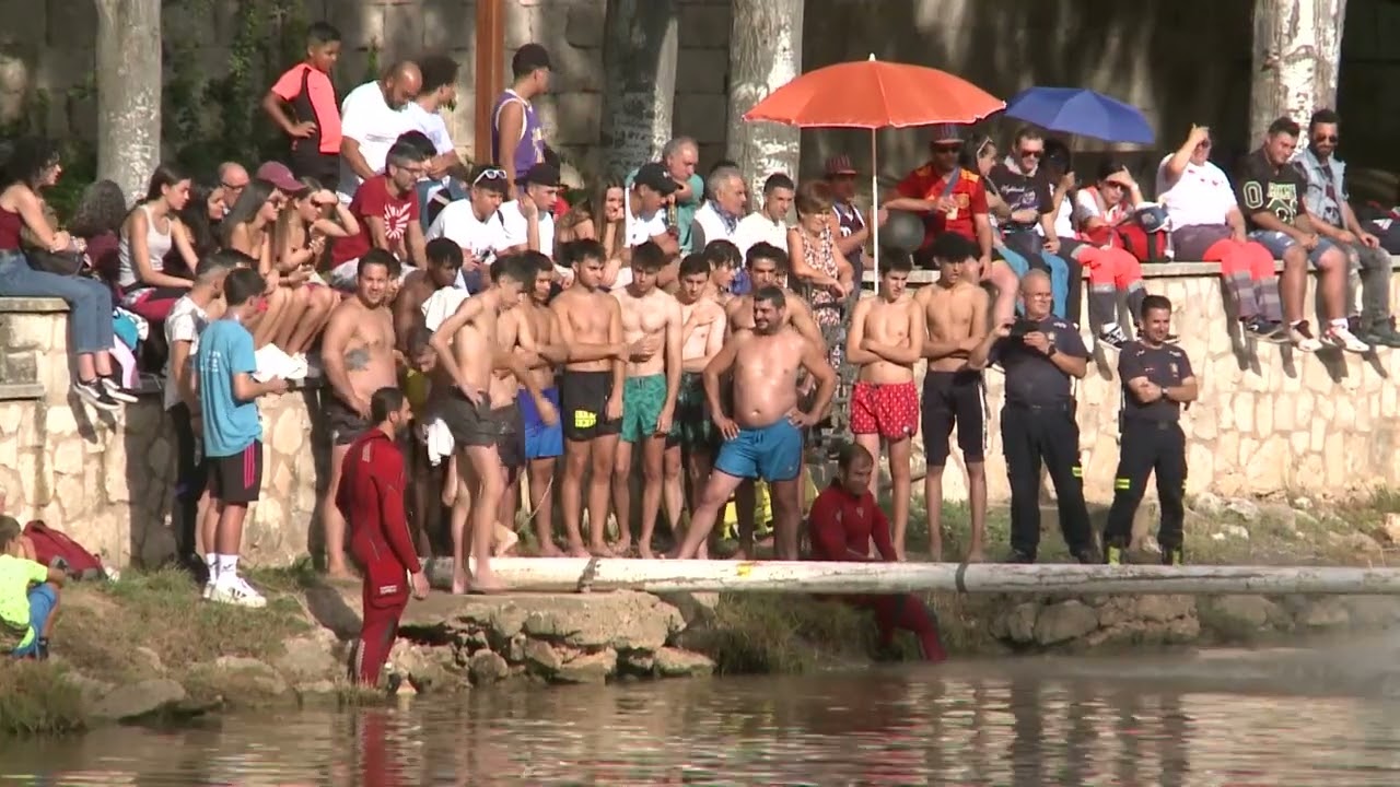 Tercera jornada de cucañas en el río Duero | FIESTAS 15 09 2023